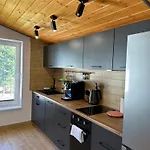 Aparthotel феєрія лісу 4*