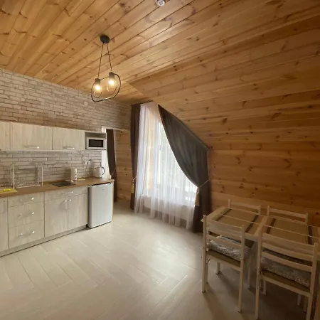 феєрія лісу Aparthotel Skhidnytsia