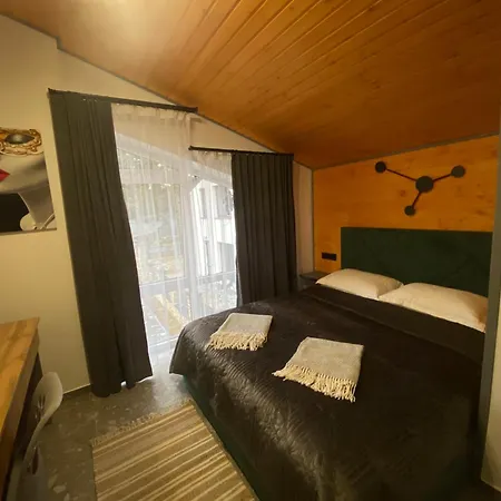 Apartmanhotel феєрія лісу Skhidnytsia