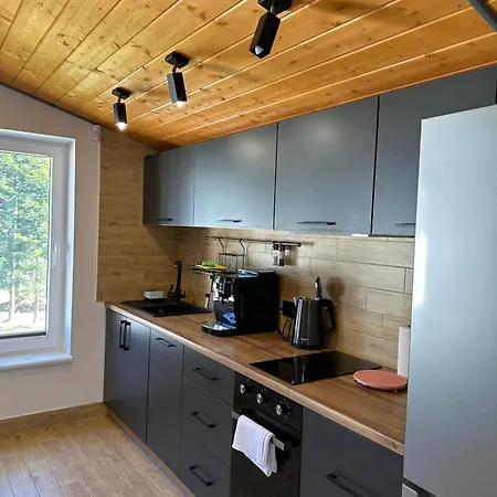 Aparthotel феєрія лісу 4*