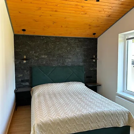 Hotel apartamentowy феєрія лісу Skhidnytsia